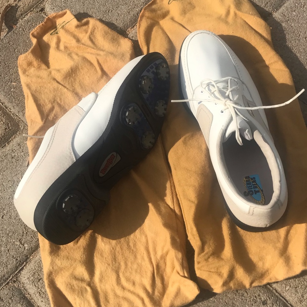 FootJoy Woman’s Golf Shoes Size 8 medium